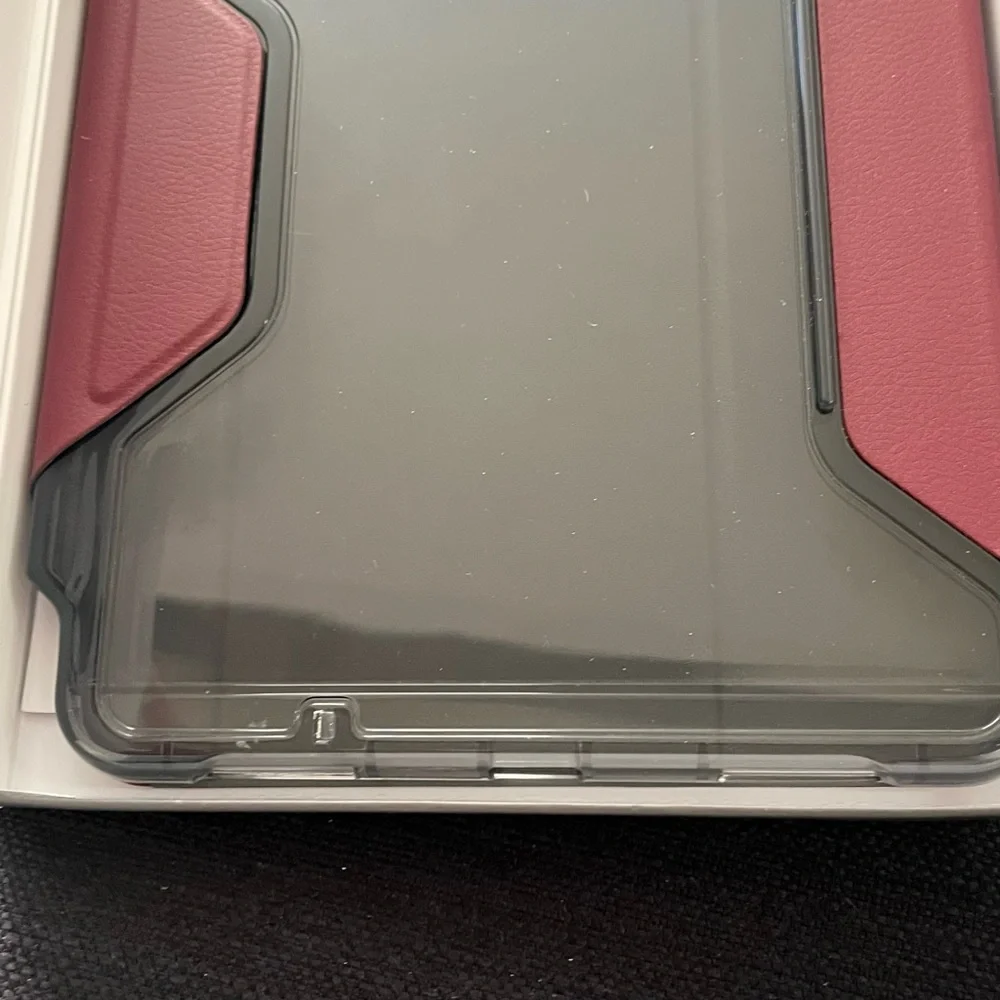 Dux Studio iPad Case with Apple Pencil Holder - Gray